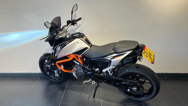 Ktm Duke 690 Duke (17MY)